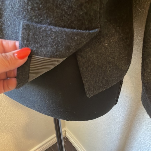 Banana Republic women’s charcoal grey military style pea coat light jacket. - Picture 4 of 12